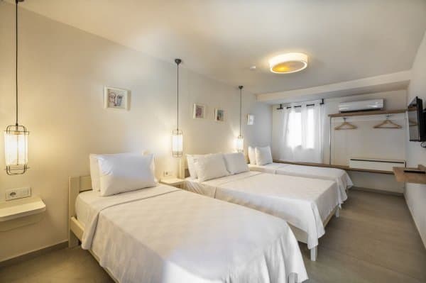 Standart Dört Kişilik Oda  1