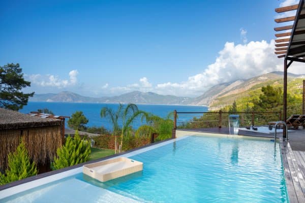 Penthouse Red Live 4