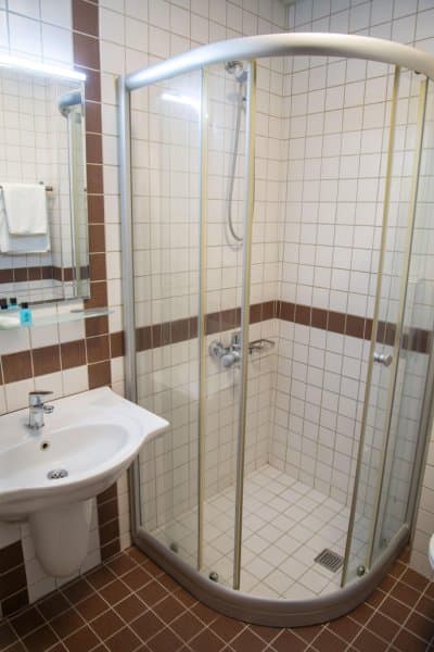 Standart Üç Kişilik Oda 2