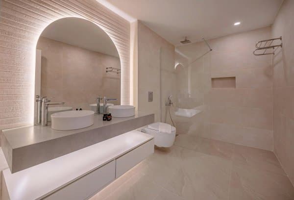 Jakuzili Deluxe Oda 3