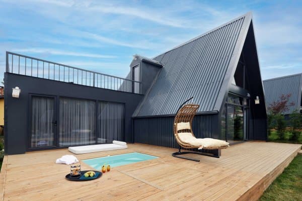 Premium - Deluxe Bungalov 2+1(Korunaklı Bahçe İçinde Isıtmalı Özel Havuz ve Odada Jakuzi) 4