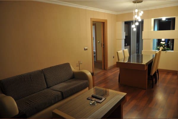  Suite Room  2