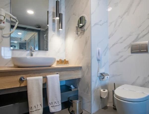 Deluxe Balkonlu Oda 4