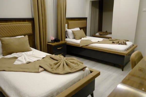 Standart Üç Kişilik Oda 1