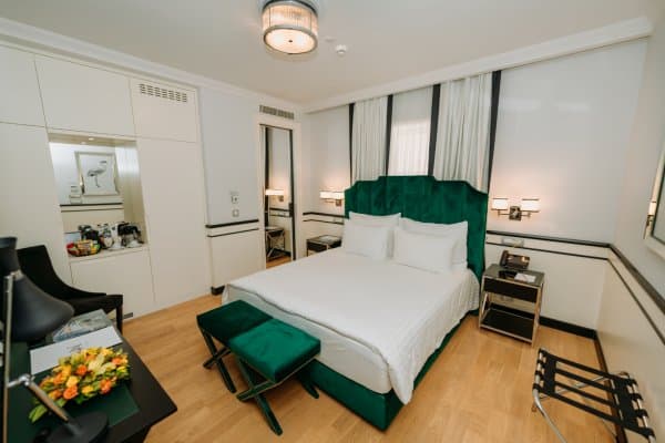 Deluxe French (Arka Cephe)	 1