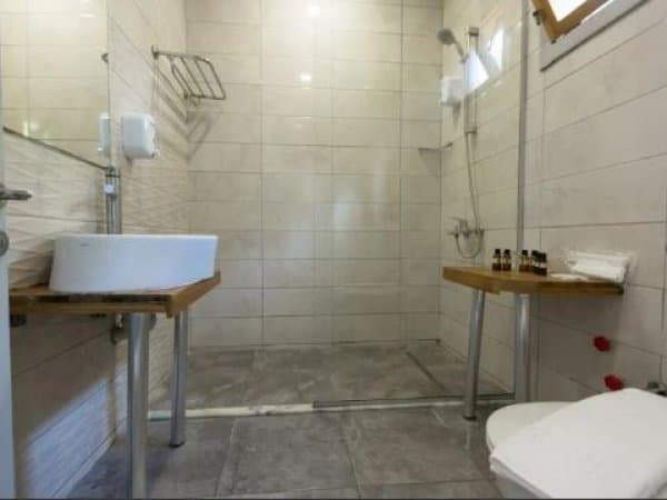 Family Room Deluxe  2