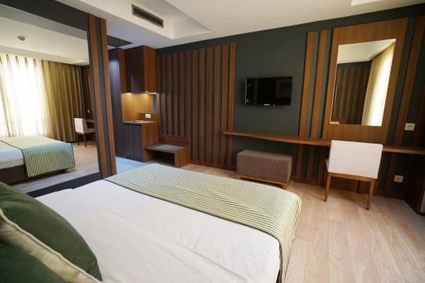 Superior French Oda, Deniz Manzaralı 3