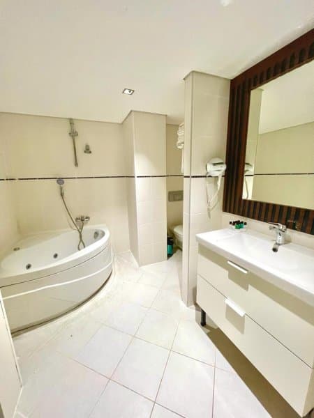 Grand Suit Deniz Manzaralı 4