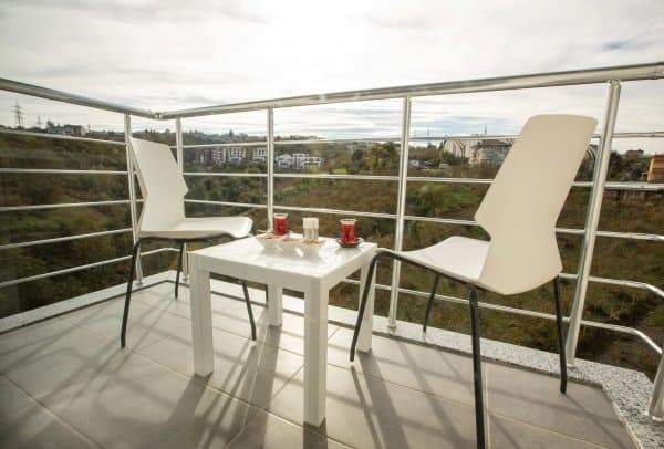 Conneciton Oda Bahçe Manzaralı  3