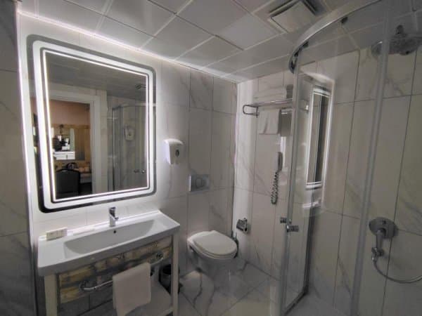 Standart Triple Oda 3