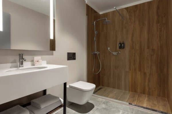 Superior Twin Room 4