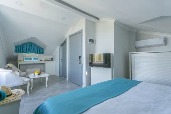 Çatı Katı Oda Balkonlu 2