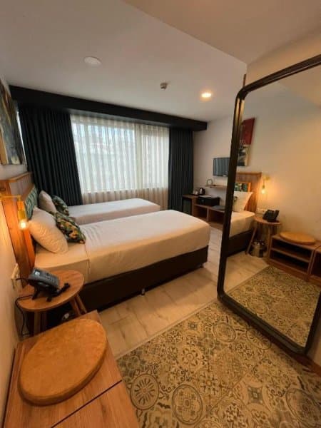 Twin Business Oda  1