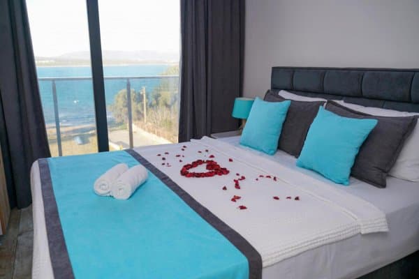 Standart Deniz Manzaralı Oda 1