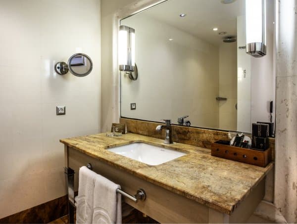 Deluxe Deniz Manzaralı Oda 3