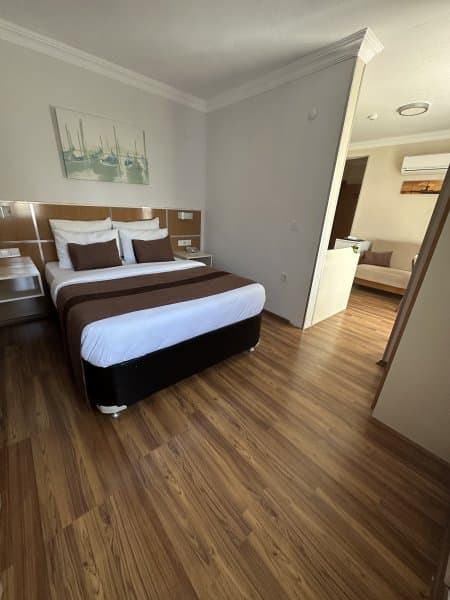 Deluxe Suite Aile Odası Deniz Manzaralı 1