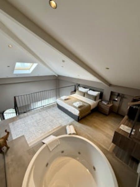 Loft Suite Jacuzzi With Sea View 3