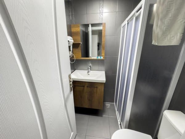 Standart Tek Kişilik Oda 4
