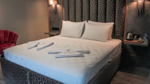 Deluxe A Room 1
