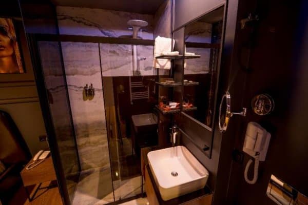 Presidental Suite With Terrace 4