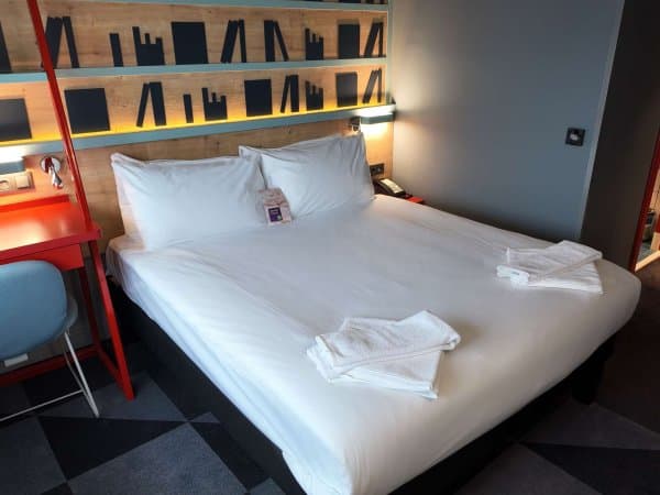 Standart French Oda 4