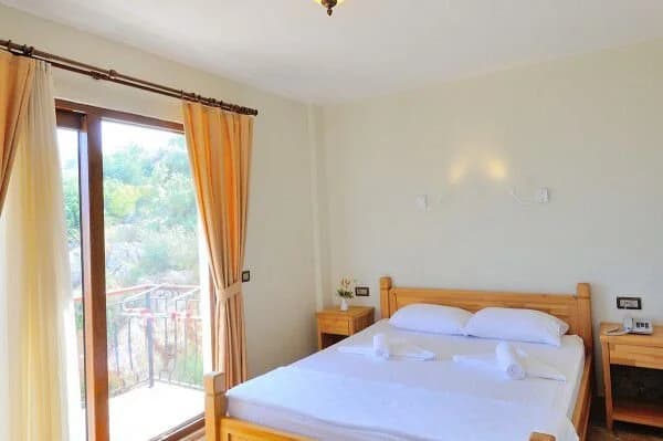 Standart İki Kişilik Oda 3