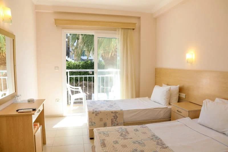 Standart Oda Bahçe Manzaralı 2