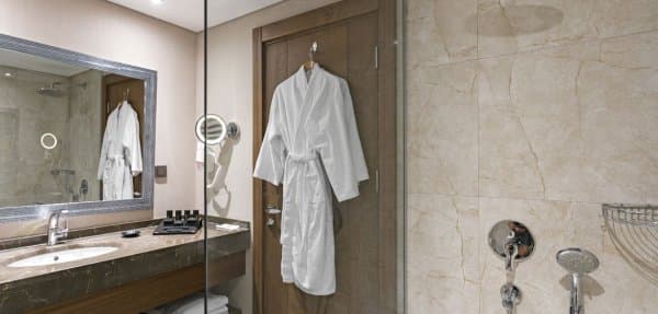 Standart Havuz Manzara Oda 4