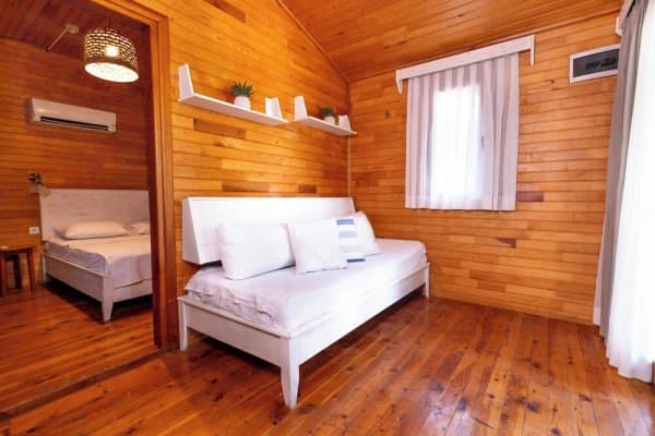 Comfort Üç Kişilik Oda, 2 Yatak Odası, Avlu Manzaralı 3