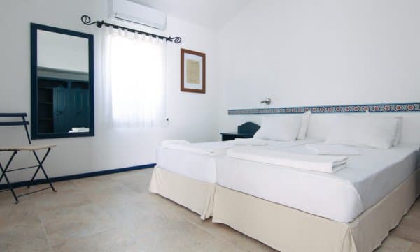 Aile Suiti, Kara ve Havuz Manzaralı 1