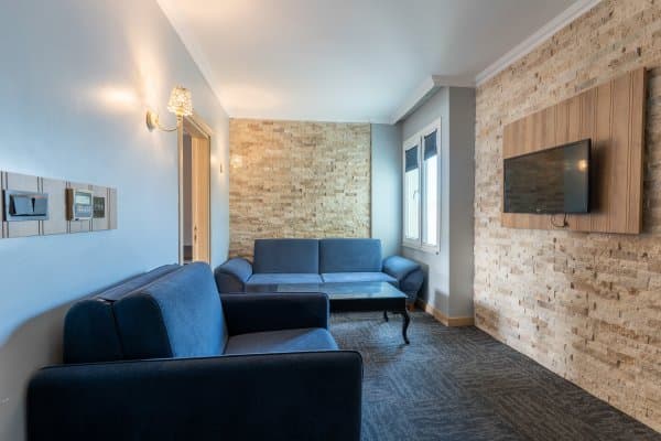 Deniz Manzaralı Suit Oda	 3