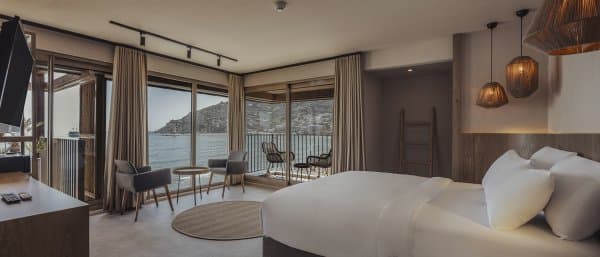 King Suite Deniz Manzaralı Ana Bina 1