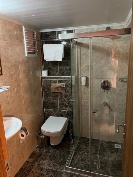 Garden Floor Double Room 4