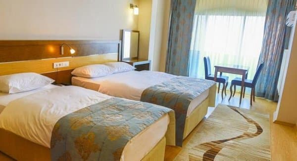 Deniz Manzaralı Çift Kişilik Oda 1