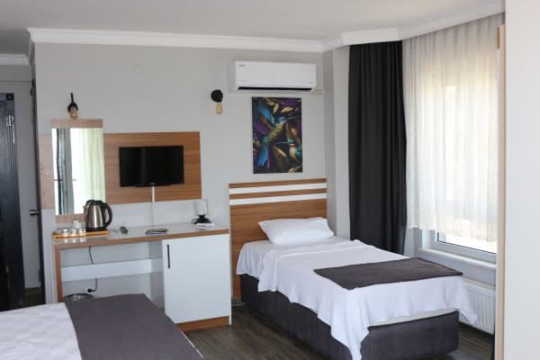  Deniz Manzaralı Aile Odası Balkonsuz 1