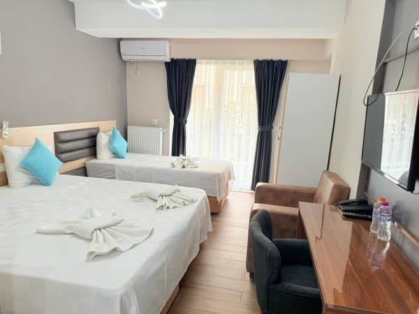 Üç Yataklı Oda 4