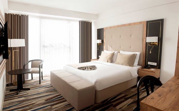 Standart Geniş Yataklı Oda  1