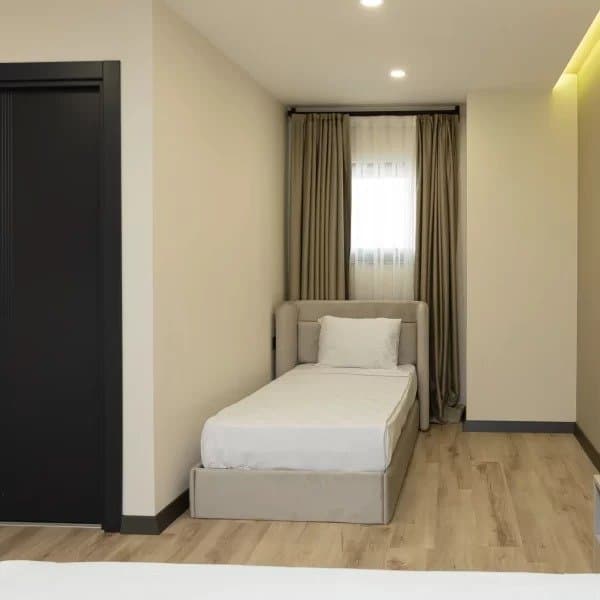 Standart Üç Kişilik Oda 2