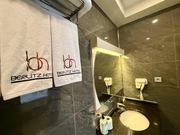 Üç Kişilik Aile Odası 2