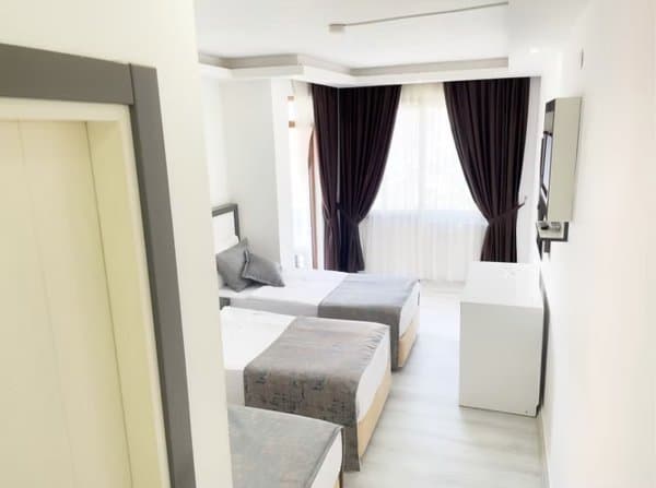 Standart Üç Kişilik Oda 3