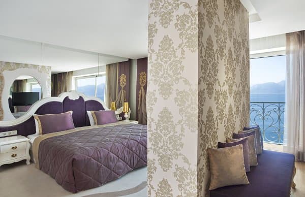 Junior Suit Deniz Manzaralı Oda 2