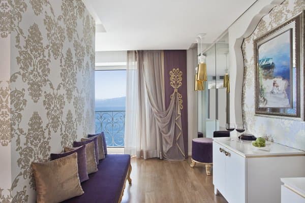 Junior Suit Deniz Manzaralı Oda 3