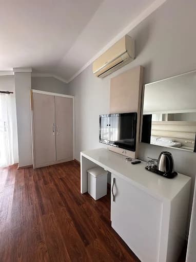 Standart Oda Deniz Veya Havuz Manzaralı  3