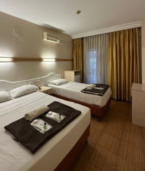 Family Triple Room 1