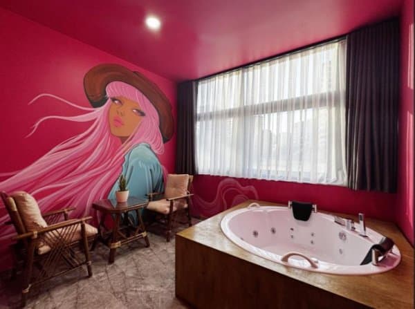 Jakuzili Kara Suite 1