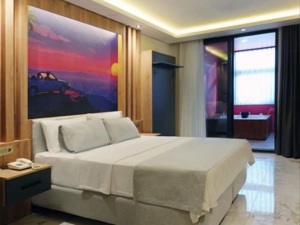 Jakuzili Kara Suite 2