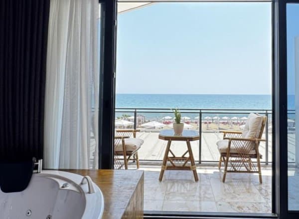 Deniz Manzaralı Jakuzili Suite 3