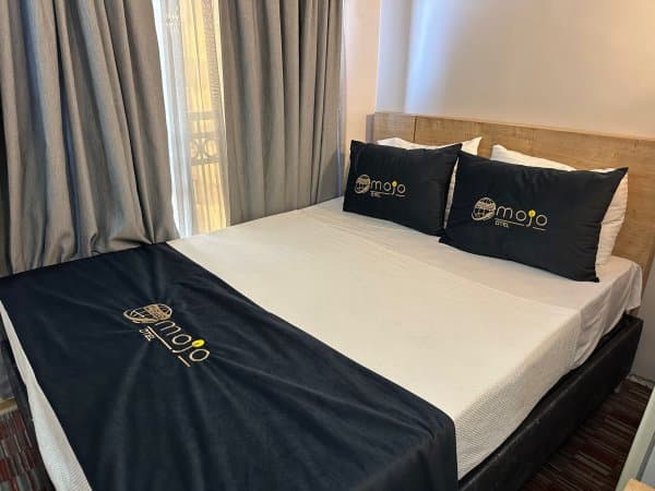 BÜYÜK YATAKLI STANDART JUNIOR KÜÇÜK ODA & FRENCH BED SMALL ROOM  2