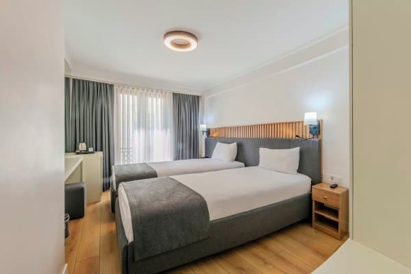 Standart Triple Oda 3