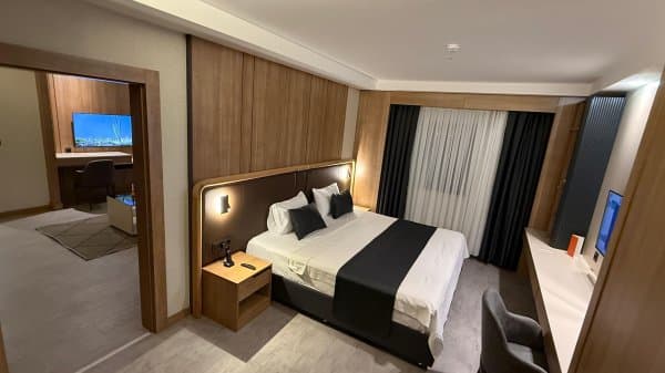 Junior Suite 1